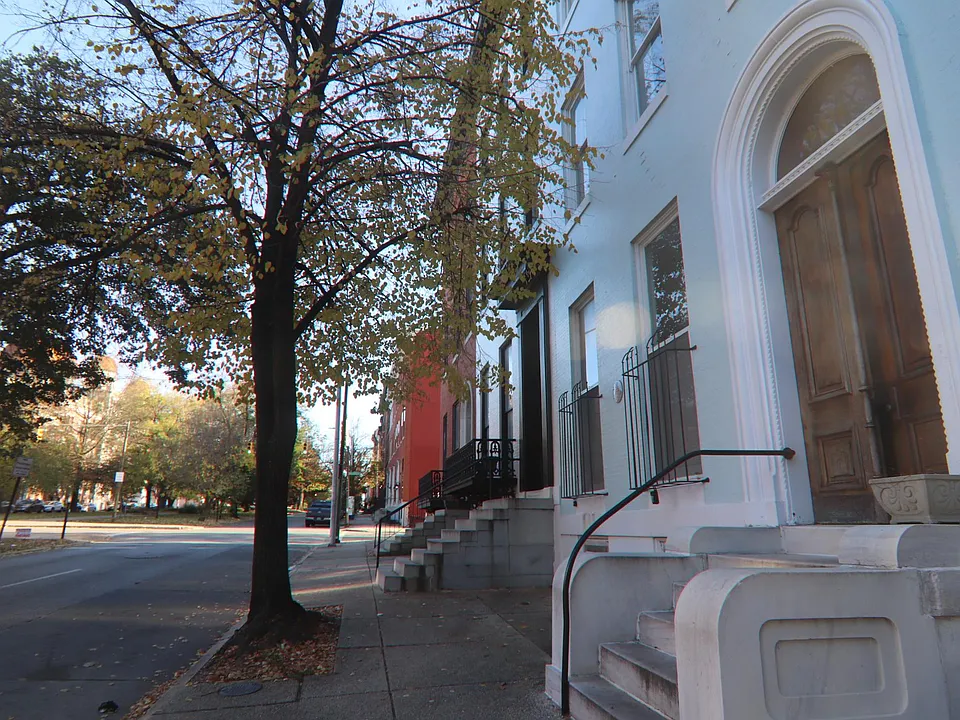 1404 Eutaw Pl #4