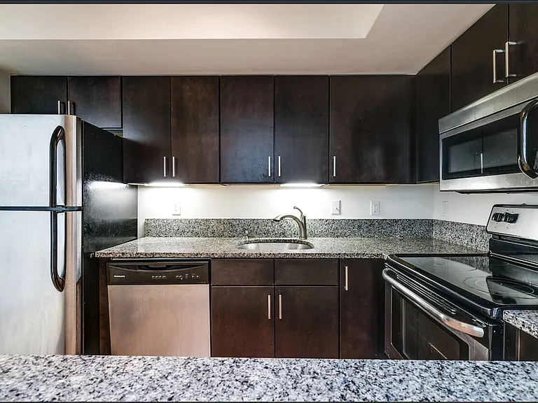 The Cameron Lofts — Photo 39