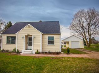 14260 E Chicago Rd, Cement City, MI 49233