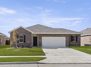 2433 Frio River Rd, Red Oak, TX 75154