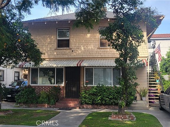2nd image of 411 E 8th St