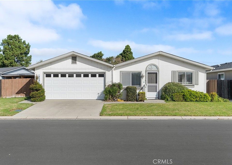 1st image of 829 Vista Montana