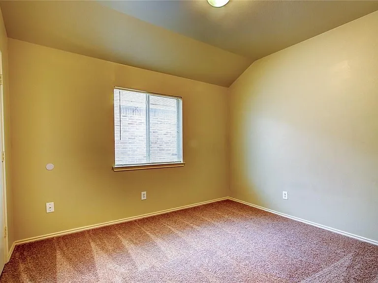 8513 Prairie Wind Trl — Photo 23