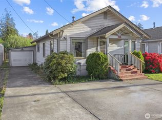 415 W Simpson Ave, Montesano, WA