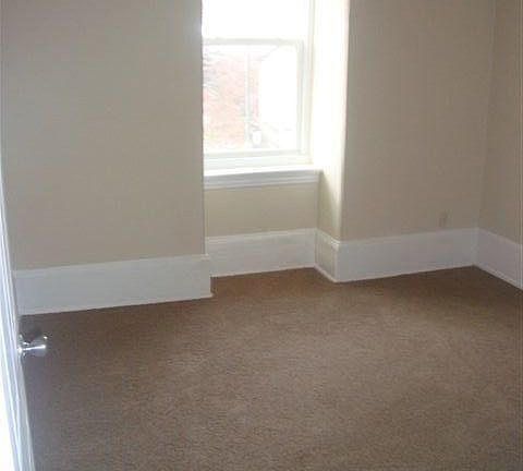 3rd image of 224 N Gay St APT 3D