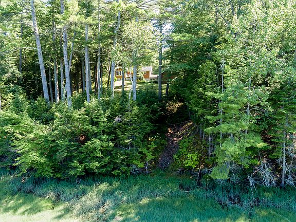 3rd image of 39 Spar Cove Road