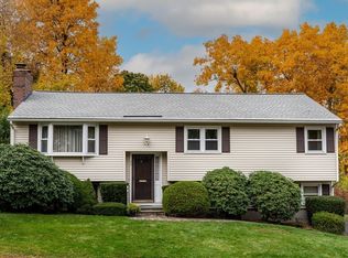 25 Hapgood Rd, Worcester, MA 01605