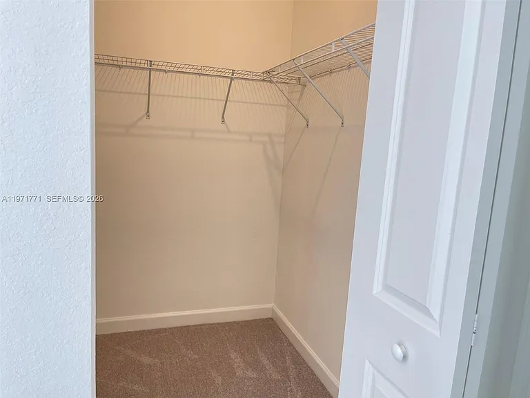 1427 SE 7th Ter #1427 — Photo 15