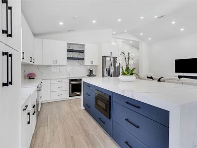 558 Slippery Rock Rd, Weston, FL, 33327