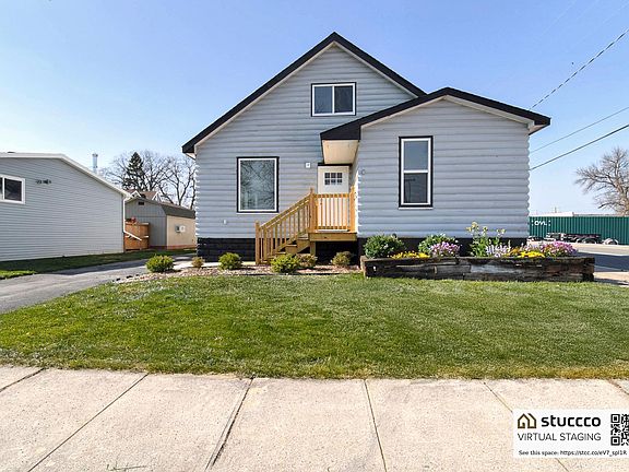 2nd image of 213 2nd St S
