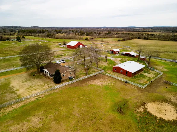 152 Eady Rd, Shelbyville, TN 37160