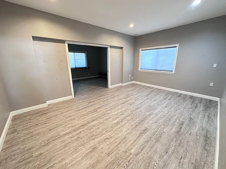 3539 Mount Laurence Dr — Photo 22