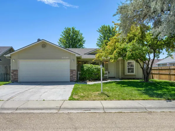 10549 W Menkalinin Dr, Star, ID 83669