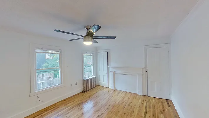 Rented by Compass | media 10