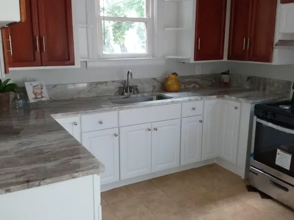 76 Maple Ave, Johnston, RI 02919