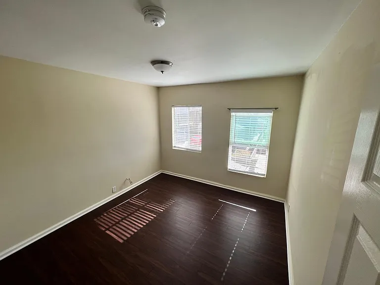 3525 Hillview Pl — Photo 17