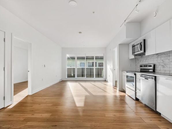 2 bedroom rental in Vancouver — photo 33