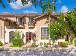 622 SW 147th Ter, Pembroke Pines, FL 33027