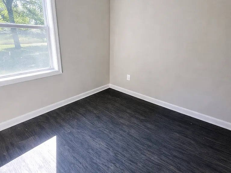 3 Court D — Photo 8