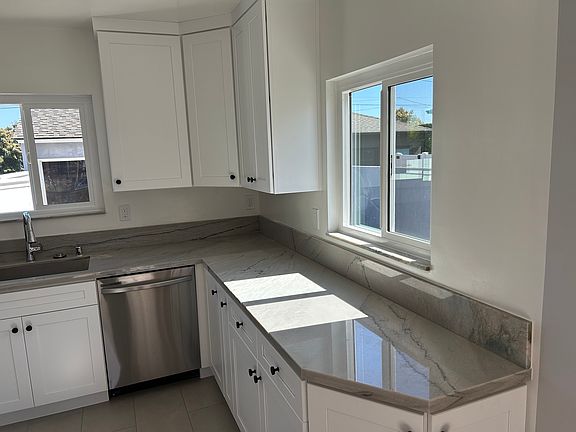 All new Kitchen, cabinets and GE apppliances