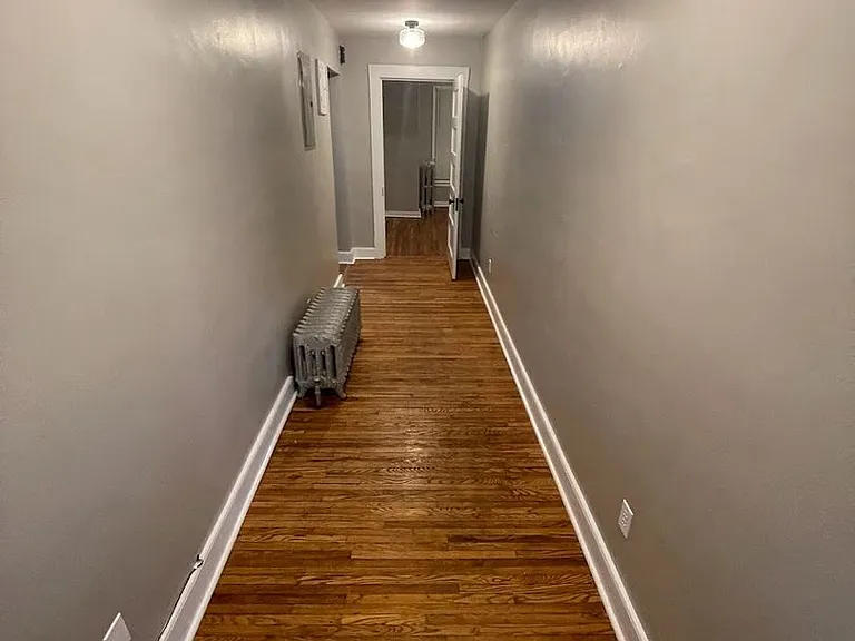 1014 Logan Ave — Photo 6