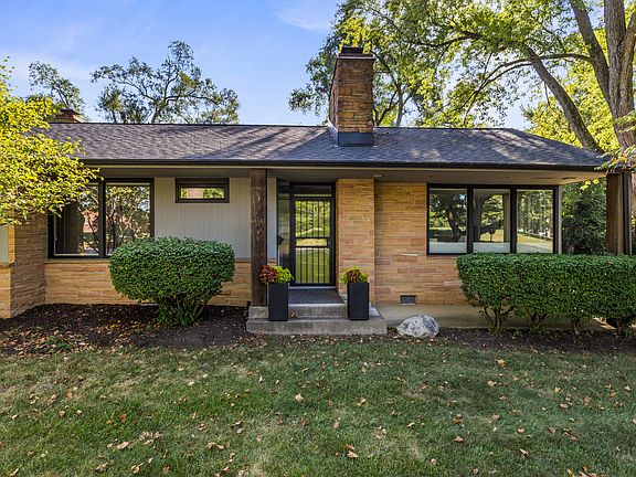 4th image of 1206 S Prospect Ave