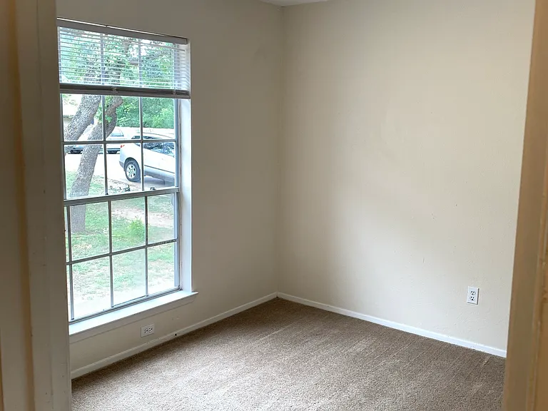 bedroom with Carpet