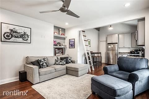 4th image of 620 Lexington Ave