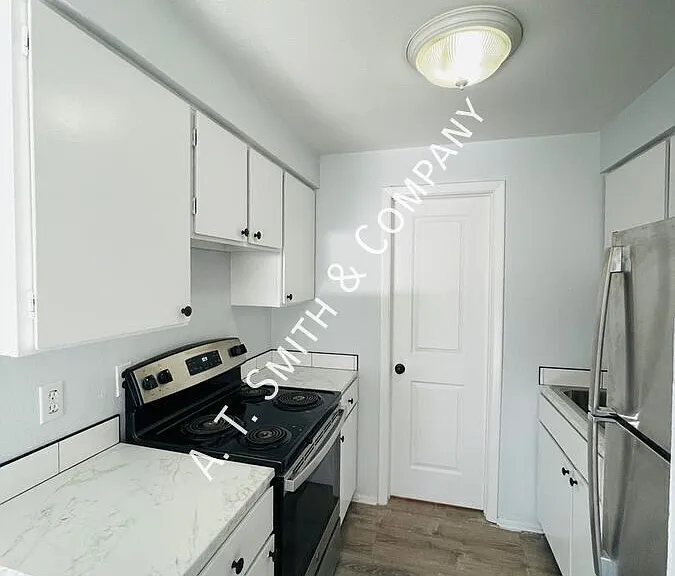 11545 W 16th Ave — Photo 4