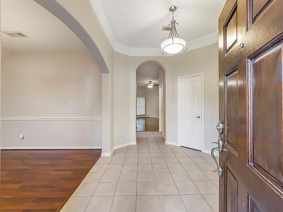 5th image of 13638 Country Pine Ct
