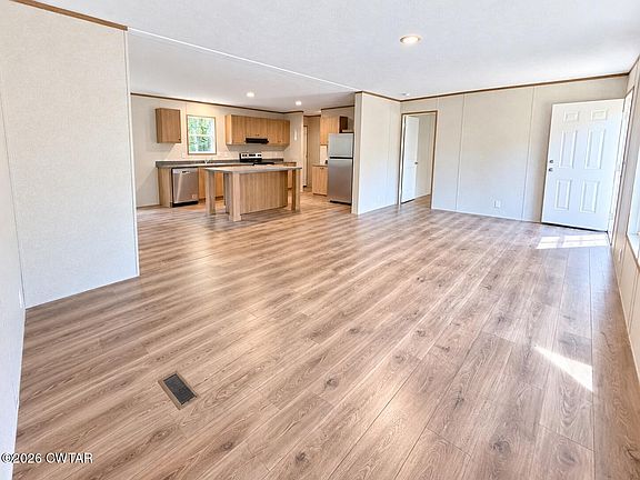 5th image of 54 Bryce Dr