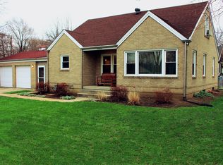 2904 Leonard St, Springfield, IL 62704