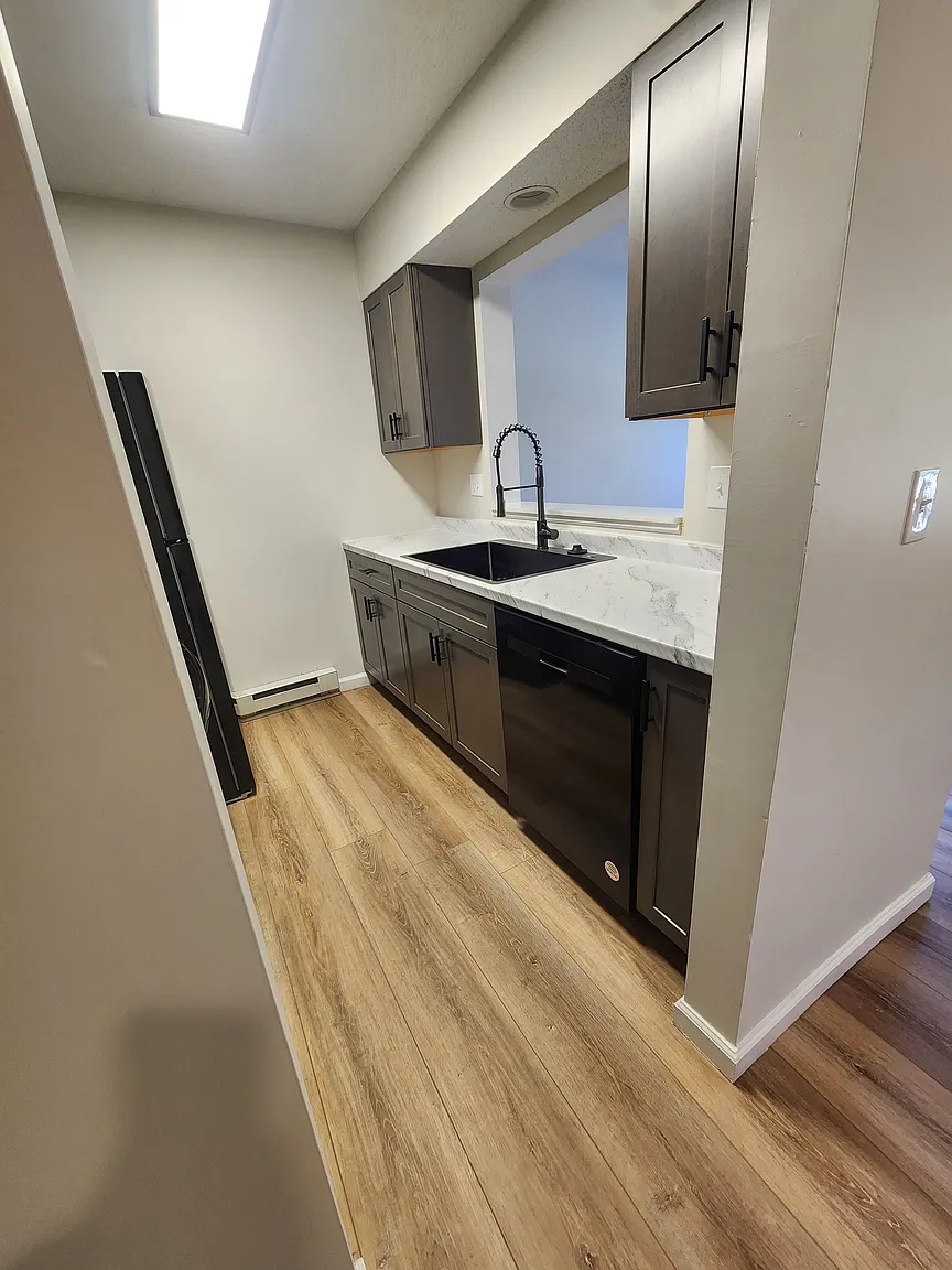905 A St #21 photo 1