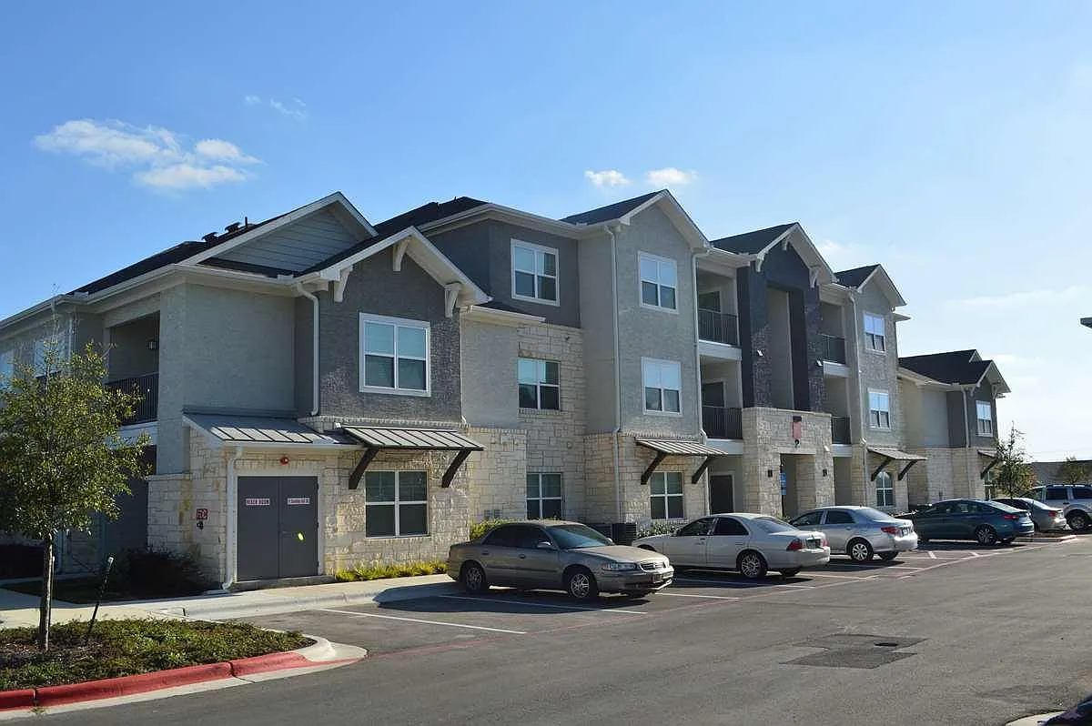 Building Photo - Shadow Ridge Apartment Homes
