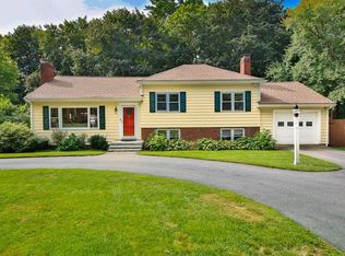 10 Colrain Rd, Topsfield, MA 01983