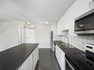 7230 Darcel Avenue, Mississauga, ON L4T 3T6