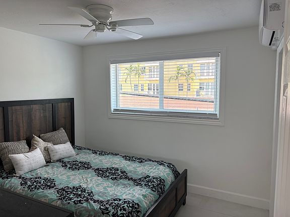 4th image of 4342 Seagrape Dr #1