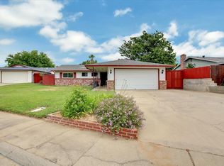 5904 York Glen Way, Sacramento, CA 95842