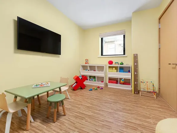 269 West 87th Street image 34 of 36