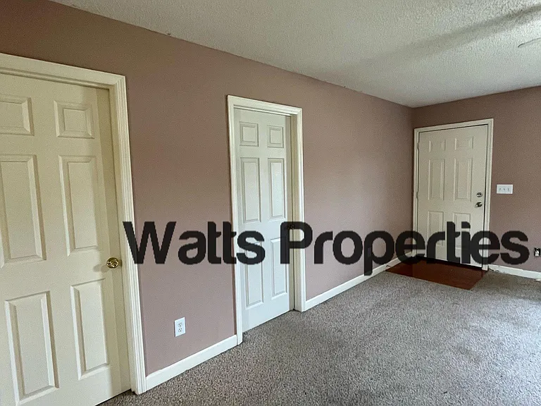 158 14th Ave NW #158 — Photo 3