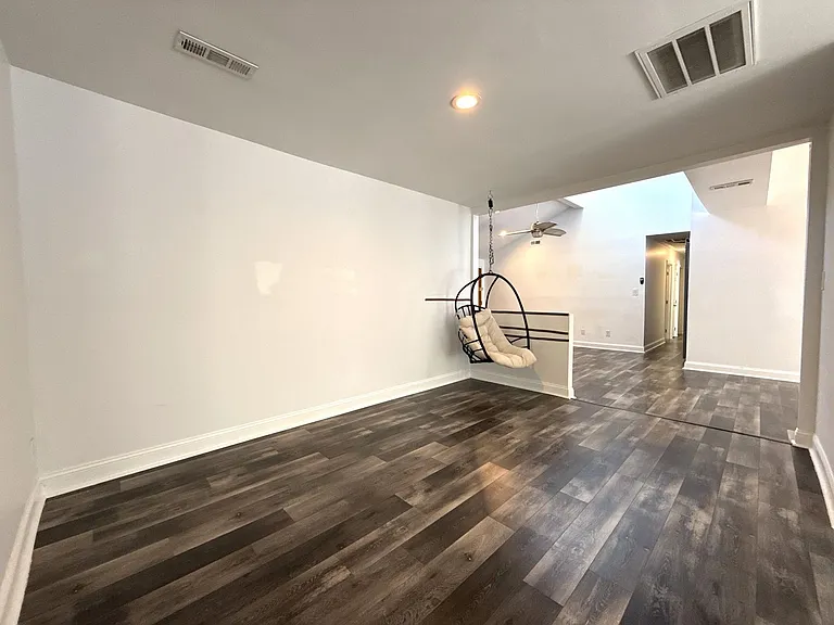 6814 Pence Rd — Photo 5