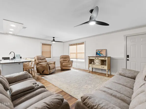 7813 N Lagoon Dr Unit 5D, Panama City Beach, FL 32408