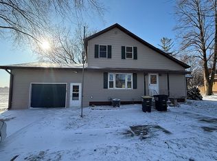 419 S Lincoln Ave, Eagle Grove, IA 50533