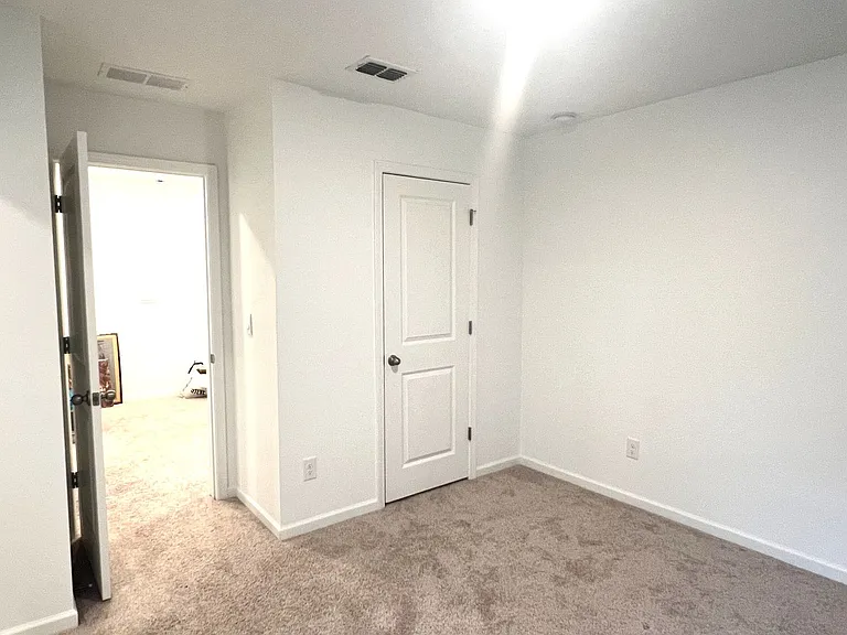 205 Bald Ave — Photo 15