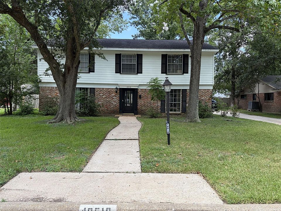1st image of 18510 Point Lookout Dr