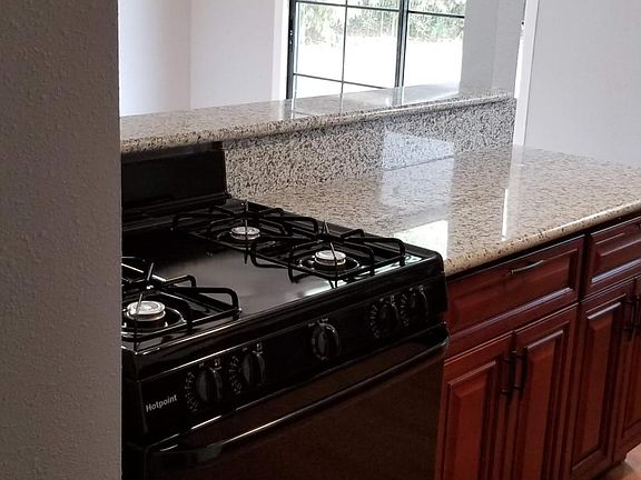 5th image of 3403 Kildare Ave