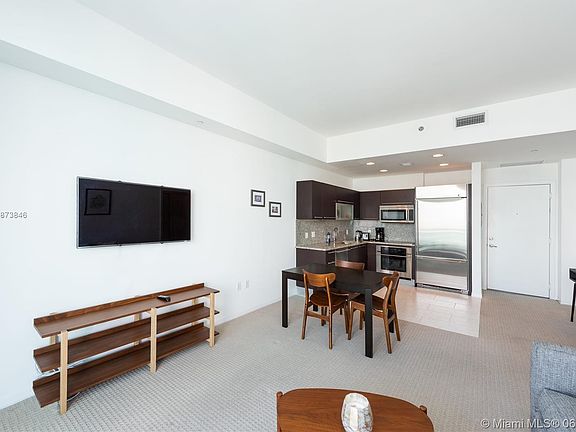 4th image of 950 Brickell Bay Dr APT 4408