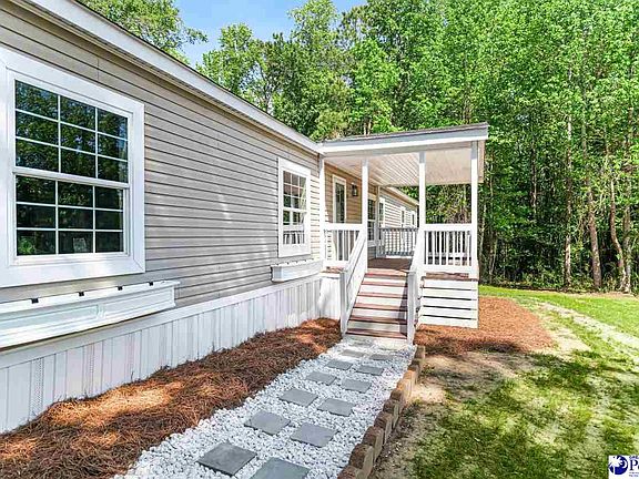 2nd image of 111 E Mount Zion Rd