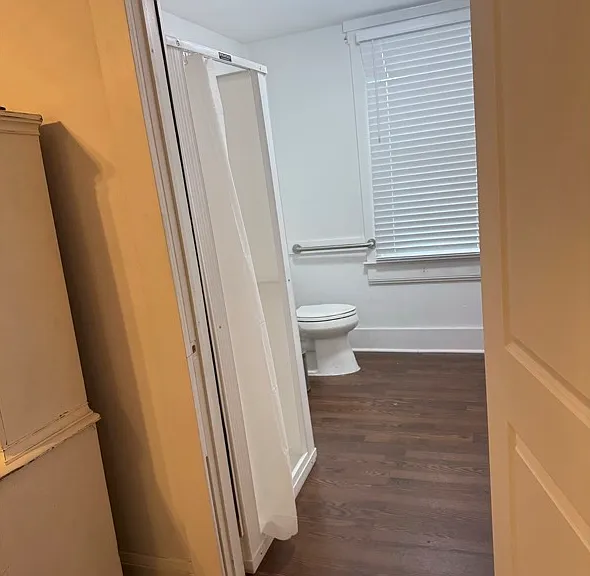 200 Live Oak St #A — Photo 5