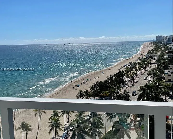 209 N Fort Lauderdale Beach Blvd #12E — Photo 14
